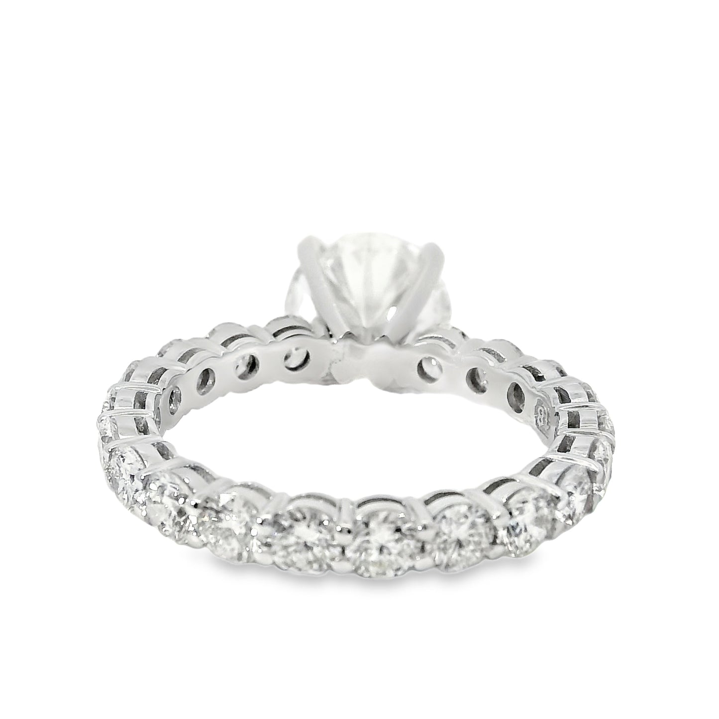 18k White Gold 2.02ct Round Brilliant Natural Diamond Engagement Ring