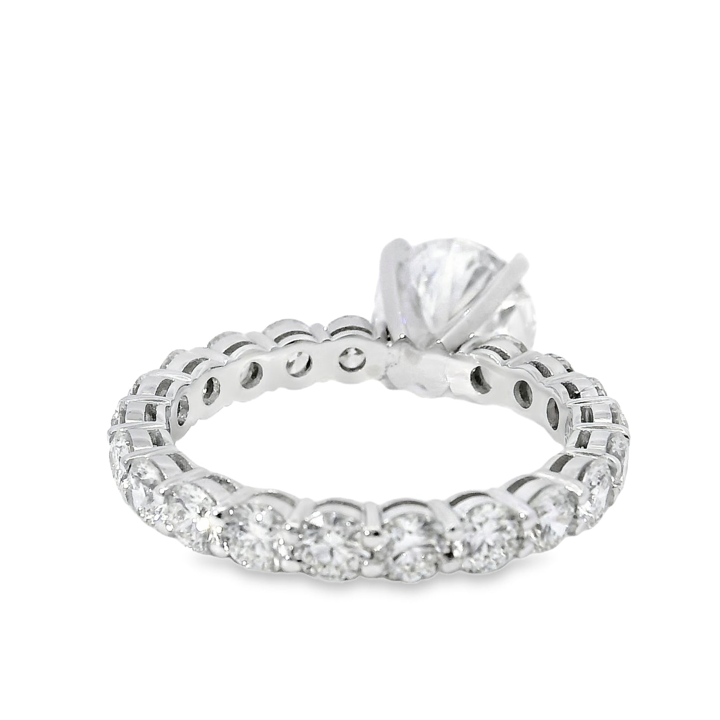 18k White Gold 2.02ct Round Brilliant Natural Diamond Engagement Ring