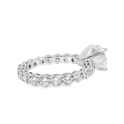 18k White Gold 2.02ct Round Brilliant Natural Diamond Engagement Ring