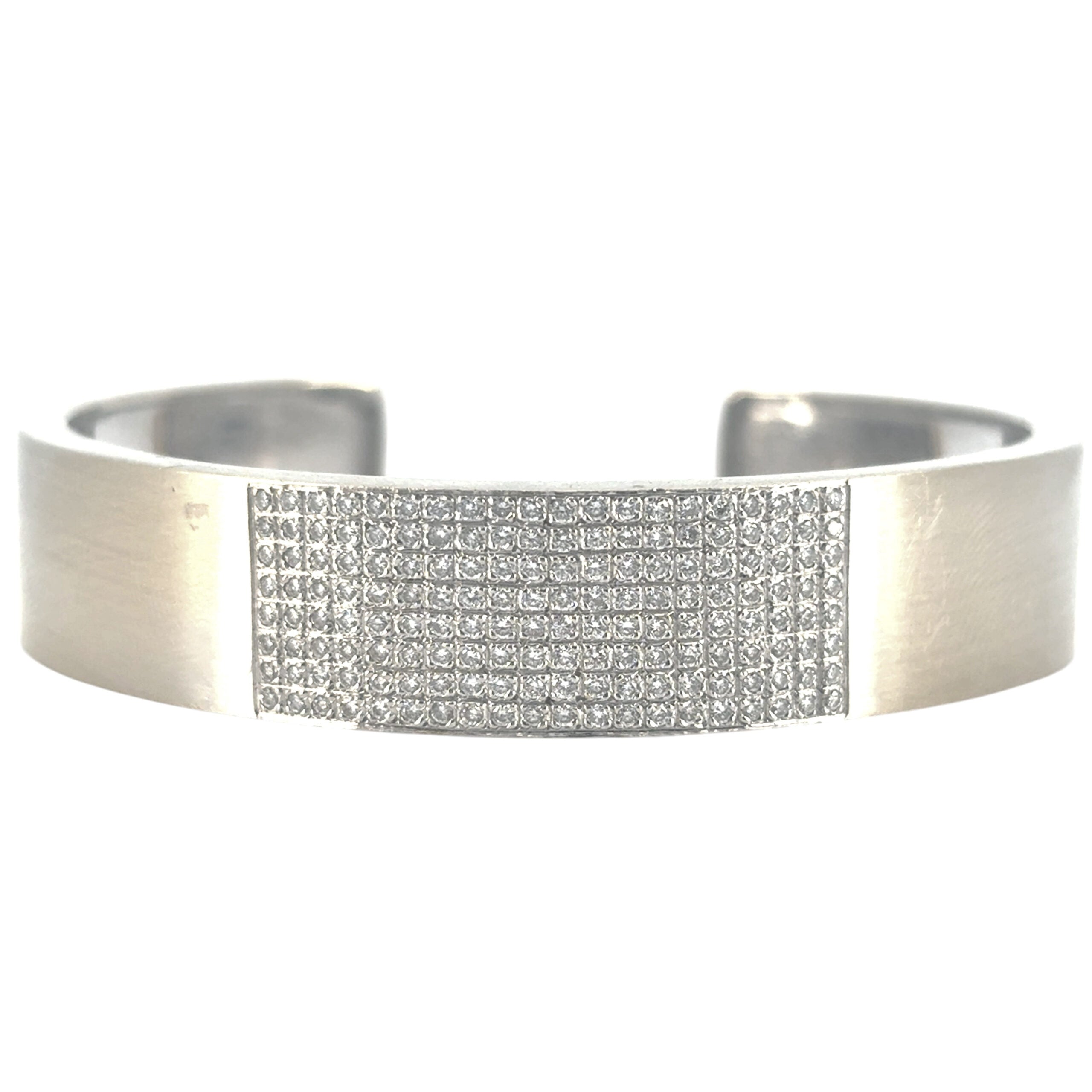 18k White Gold Diamond Cuff Set with 0.80ctw of Natural Diamonds