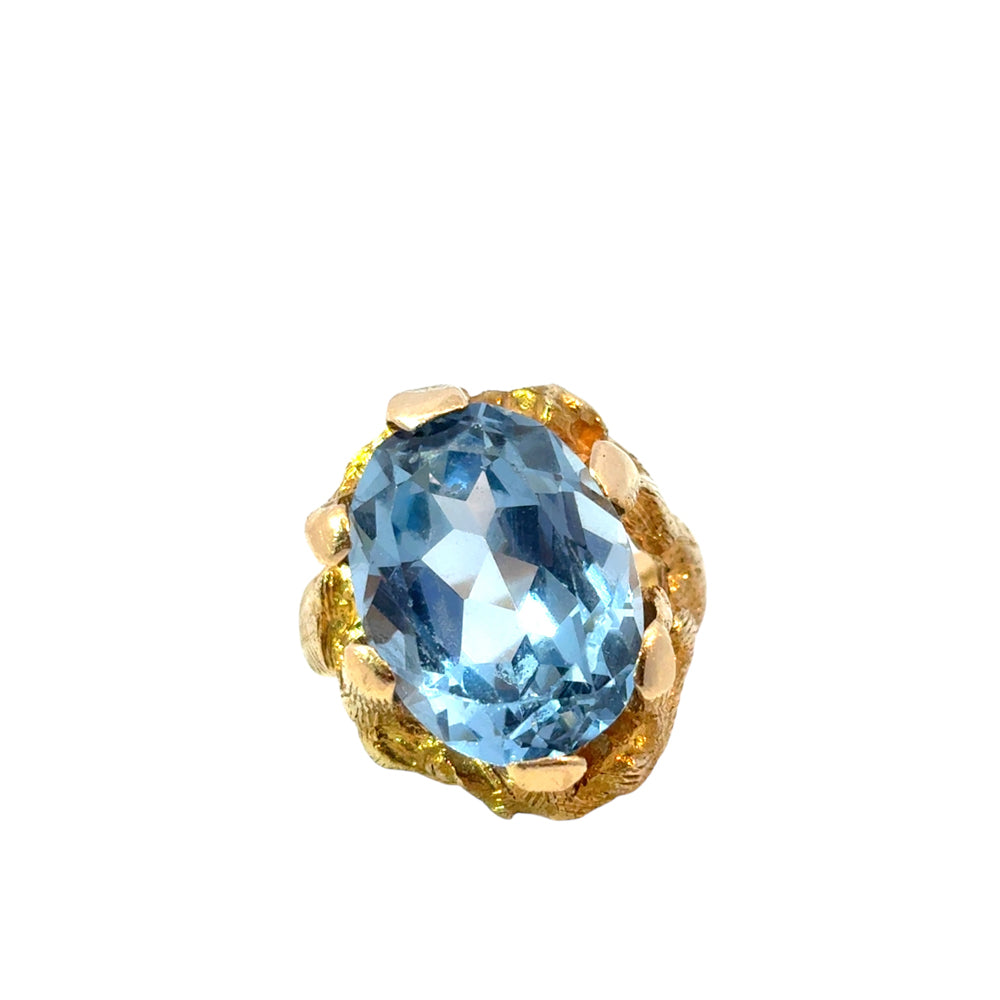 Vintage 14k Yellow Gold Oval Blue Gemstone Ring