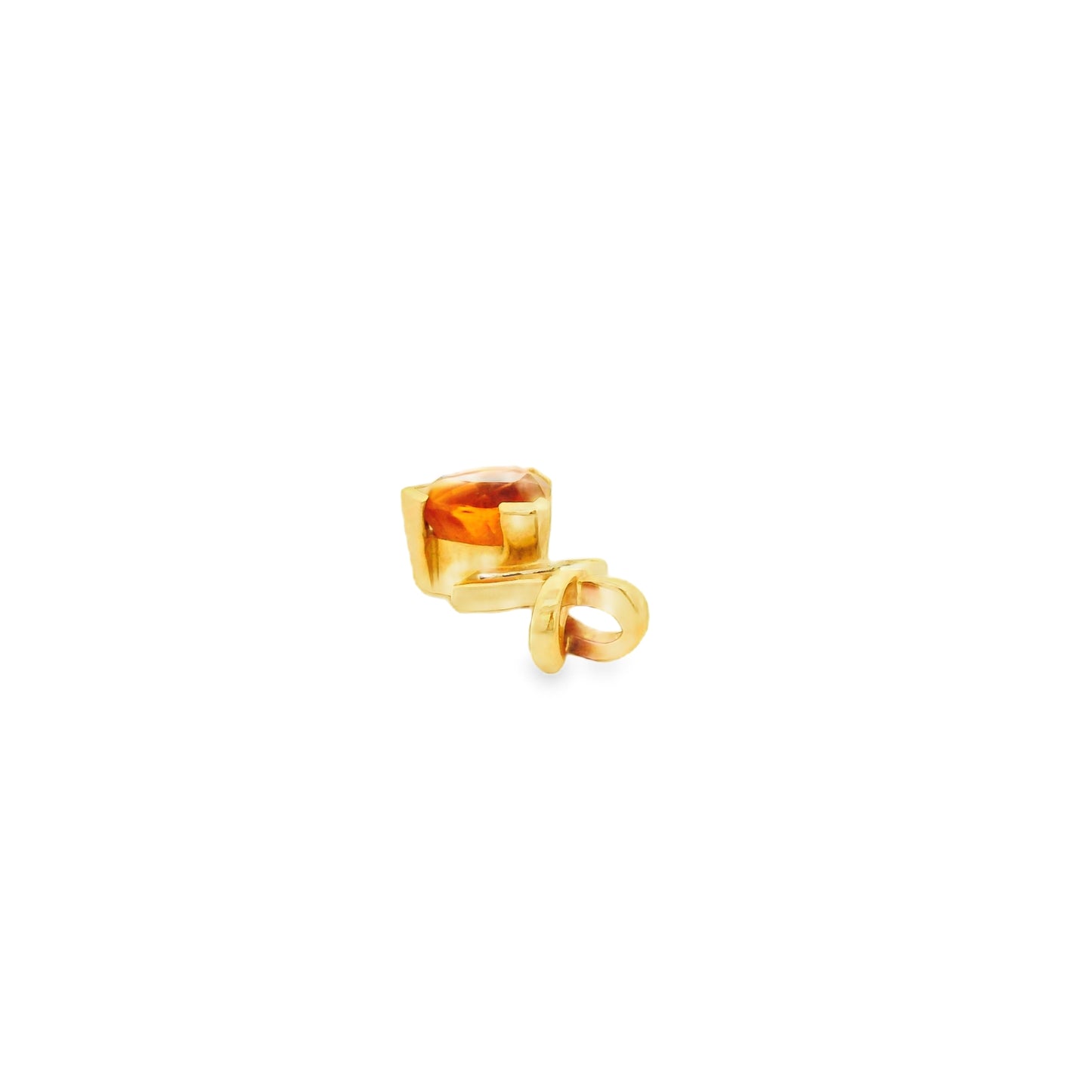 14k Yellow Gold Trilliant Cut with 6 Round Brilliant Diamonds Pendant