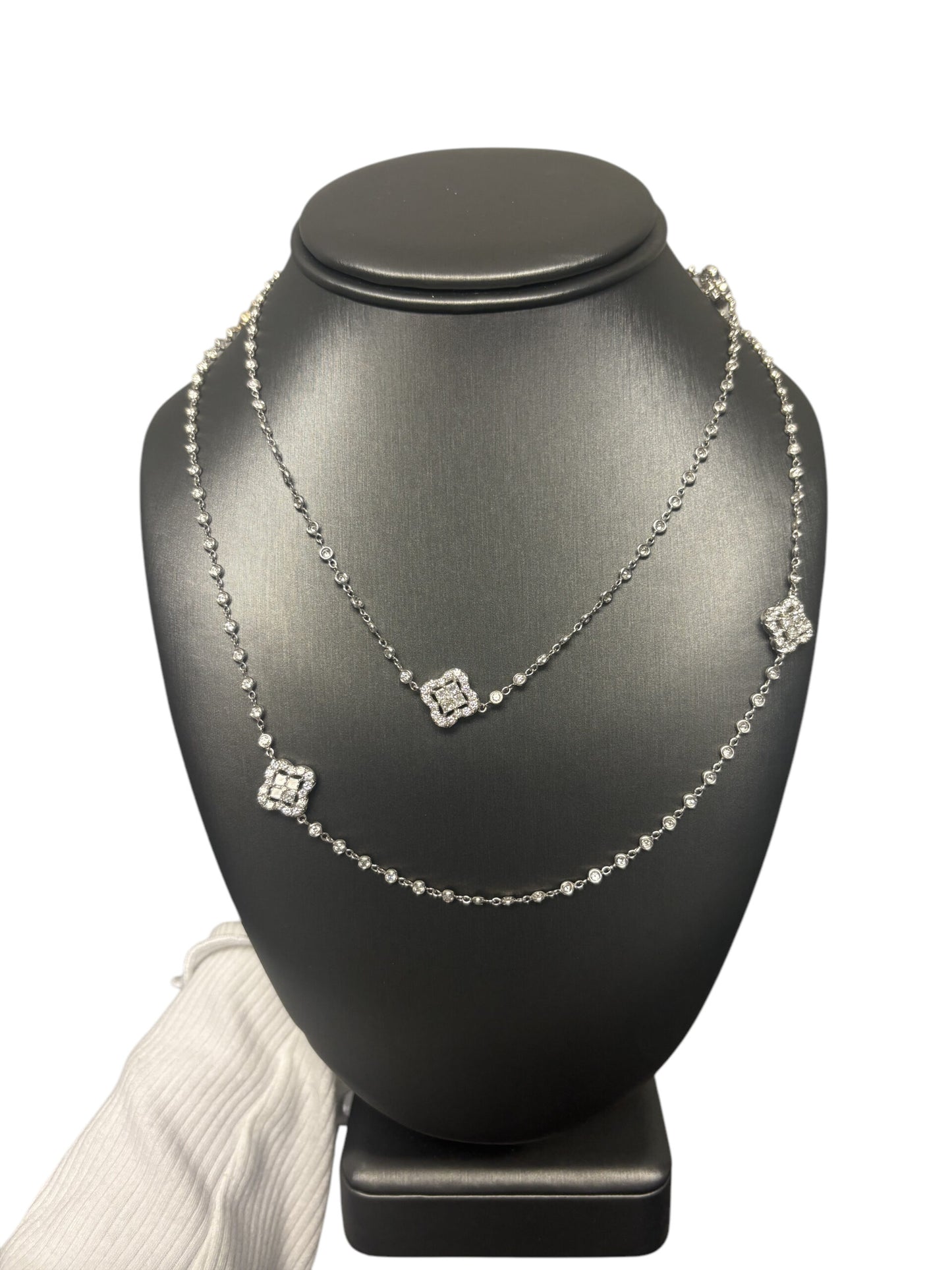 18k White Gold 18ctw Diamond Multi Clovers Necklace