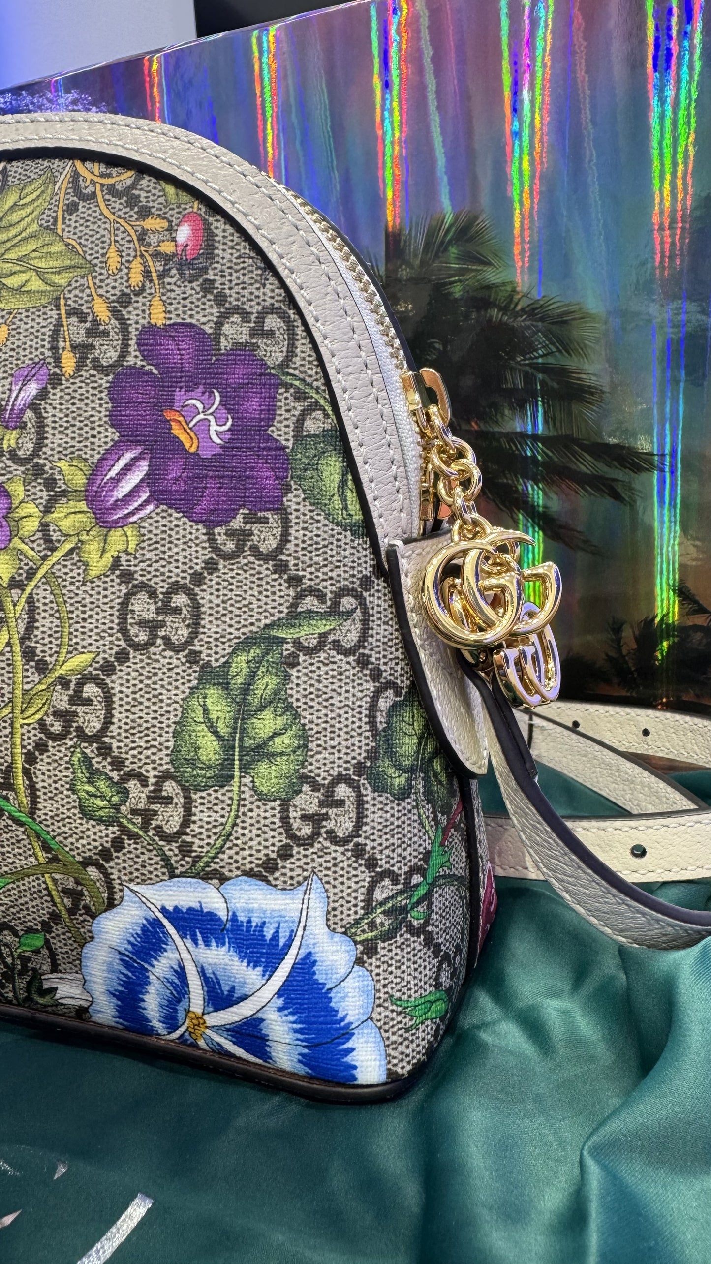 Gucci Women's Ophidia GG Flora Canvas Shoulder Bag with Original Box