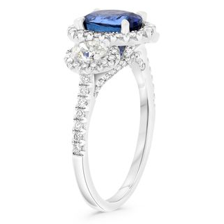 Oval Sapphire Ring — view 3