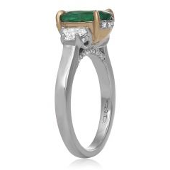 Oval Emerald Ring — view 3