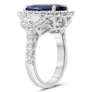 Oval Sapphire Ring — view 3