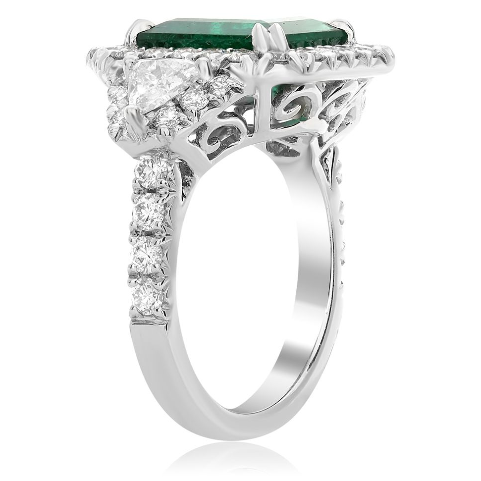 Cushion Emerald Ring — view 3