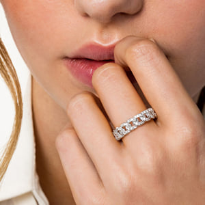 14K White Gold Chain Link Stackable Diamond Ring — Gabriel & Co. LR51181W45JJ