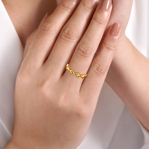 14K Yellow Gold  Rhombus Station Ring — Gabriel & Co. LR51929Y4JJJ