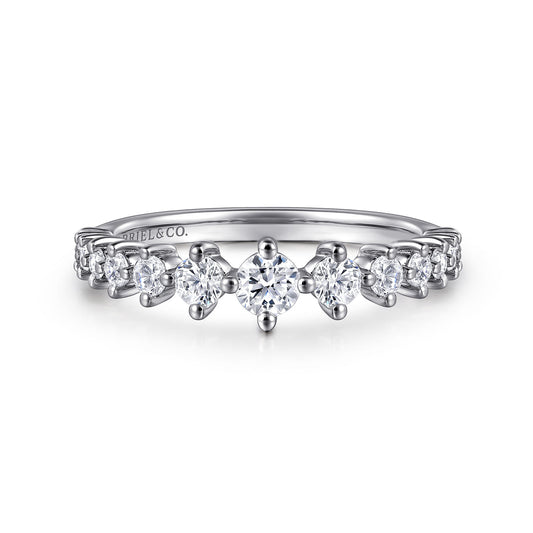 14K White Gold Graduating Diamond Classic Ladies Ring — Gabriel & Co. LR52647W45JJ