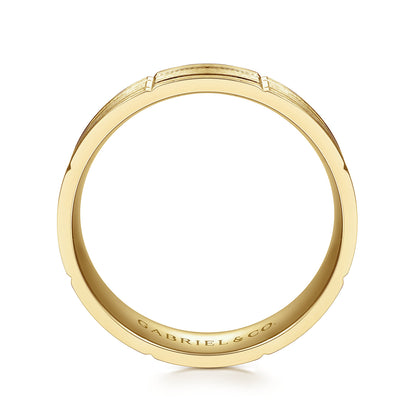 14K Yellow Gold 6mm - Checkerboard Pattern Mens Wedding Band in Satin Finish — Gabriel & Co. MBL0149-60Y4JJJ