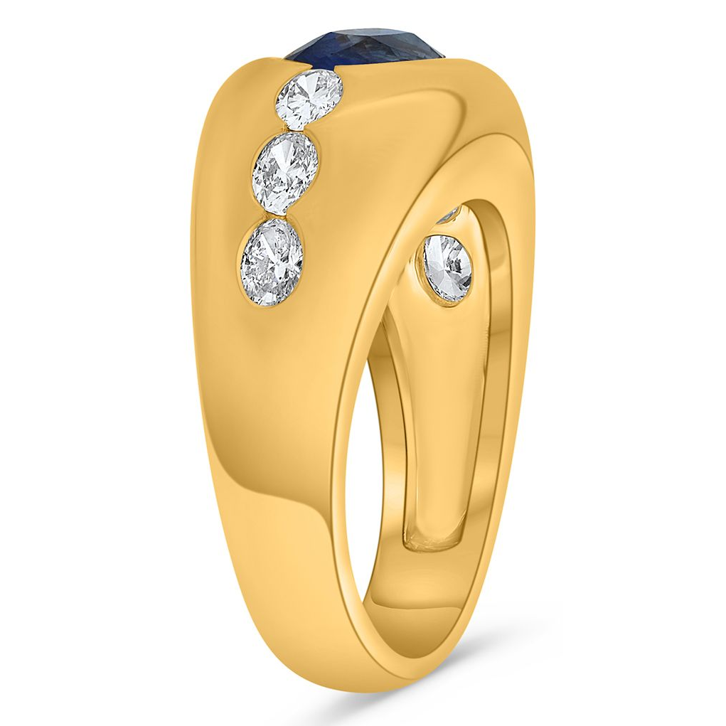 Oval Sapphire Ring — view 3