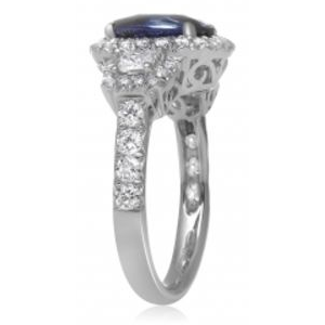 Oval Sapphire Ring — view 3