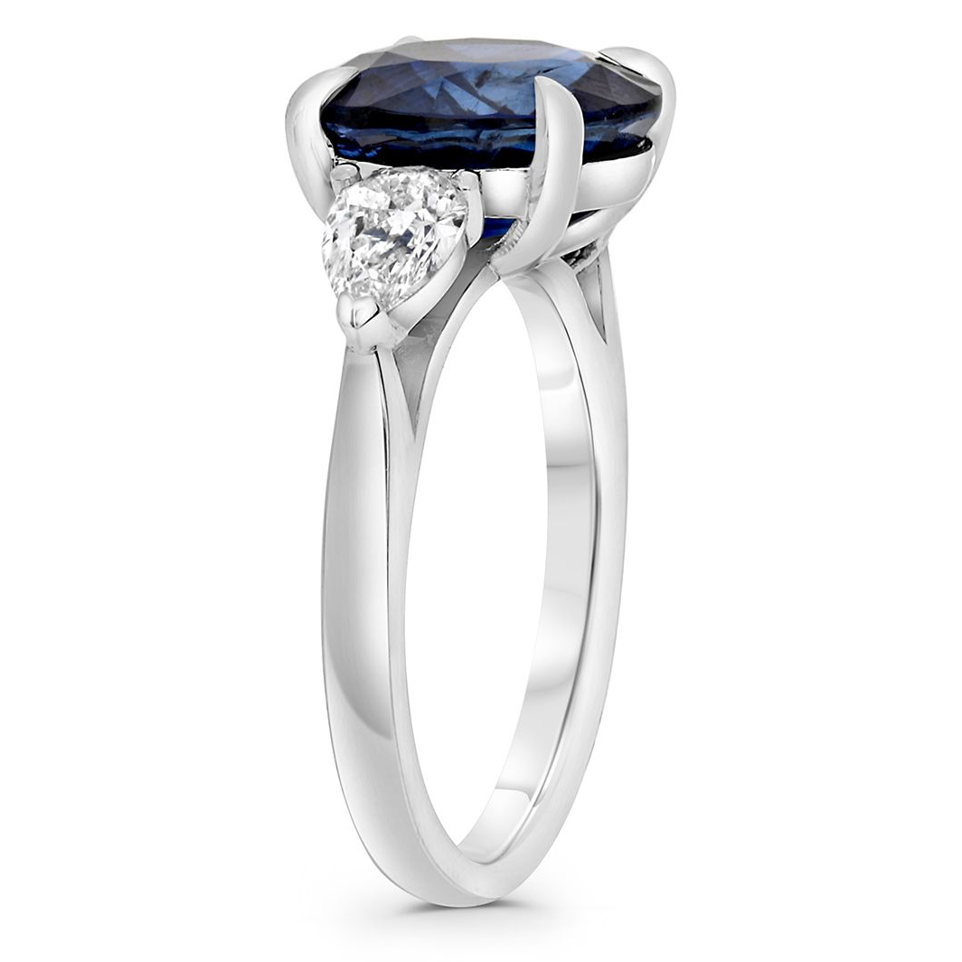 Round Sapphire Ring — view 3