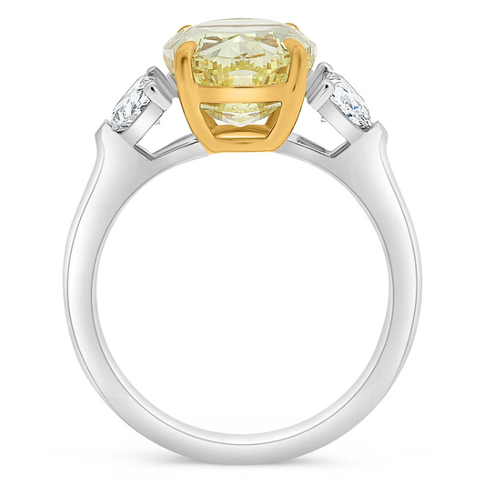 4.01 ct Fancy Light Yellow Oval Diamond Ring — view 2