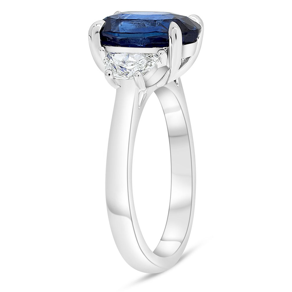 Oval Sapphire Ring — view 3