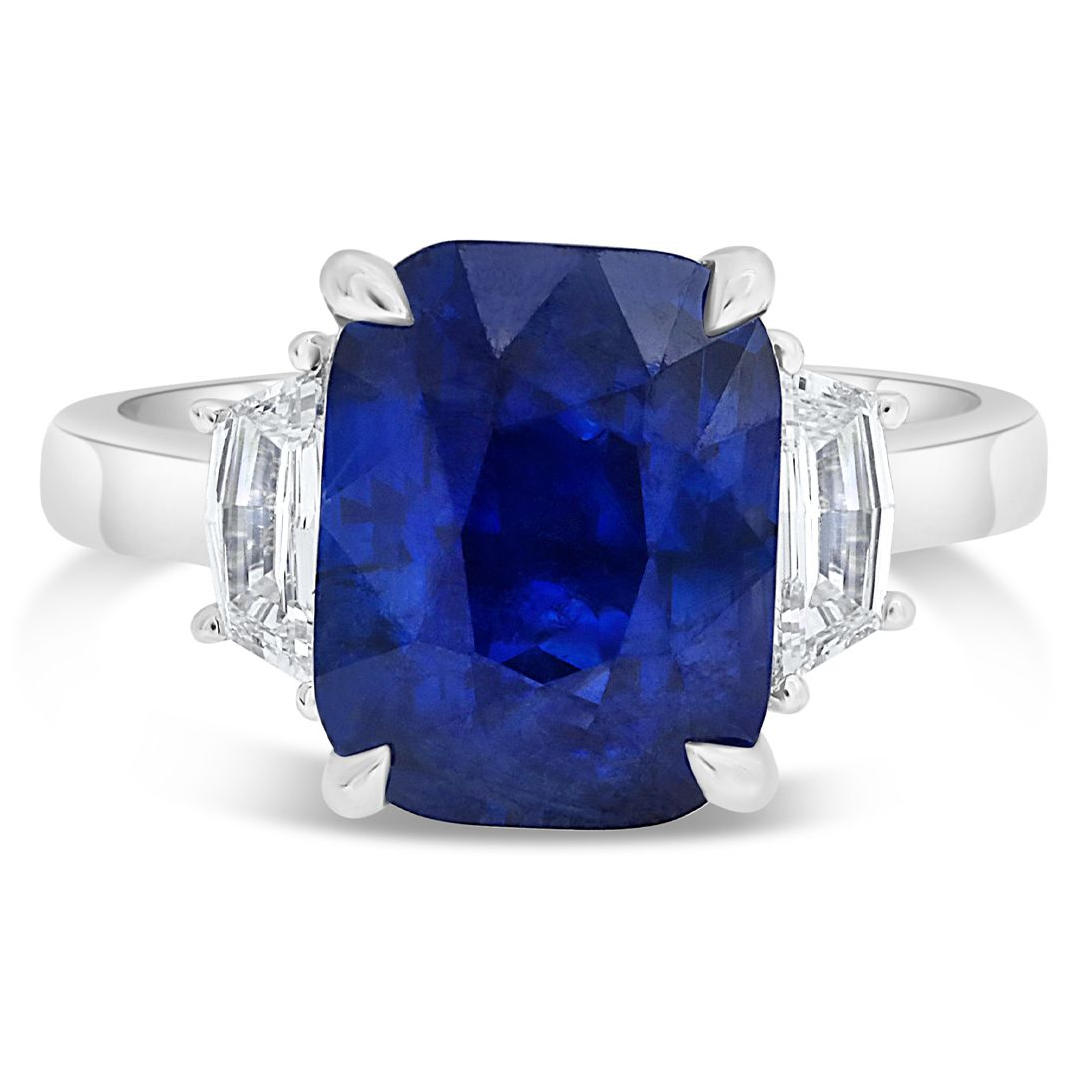 Cushion Sapphire Ring — view 1