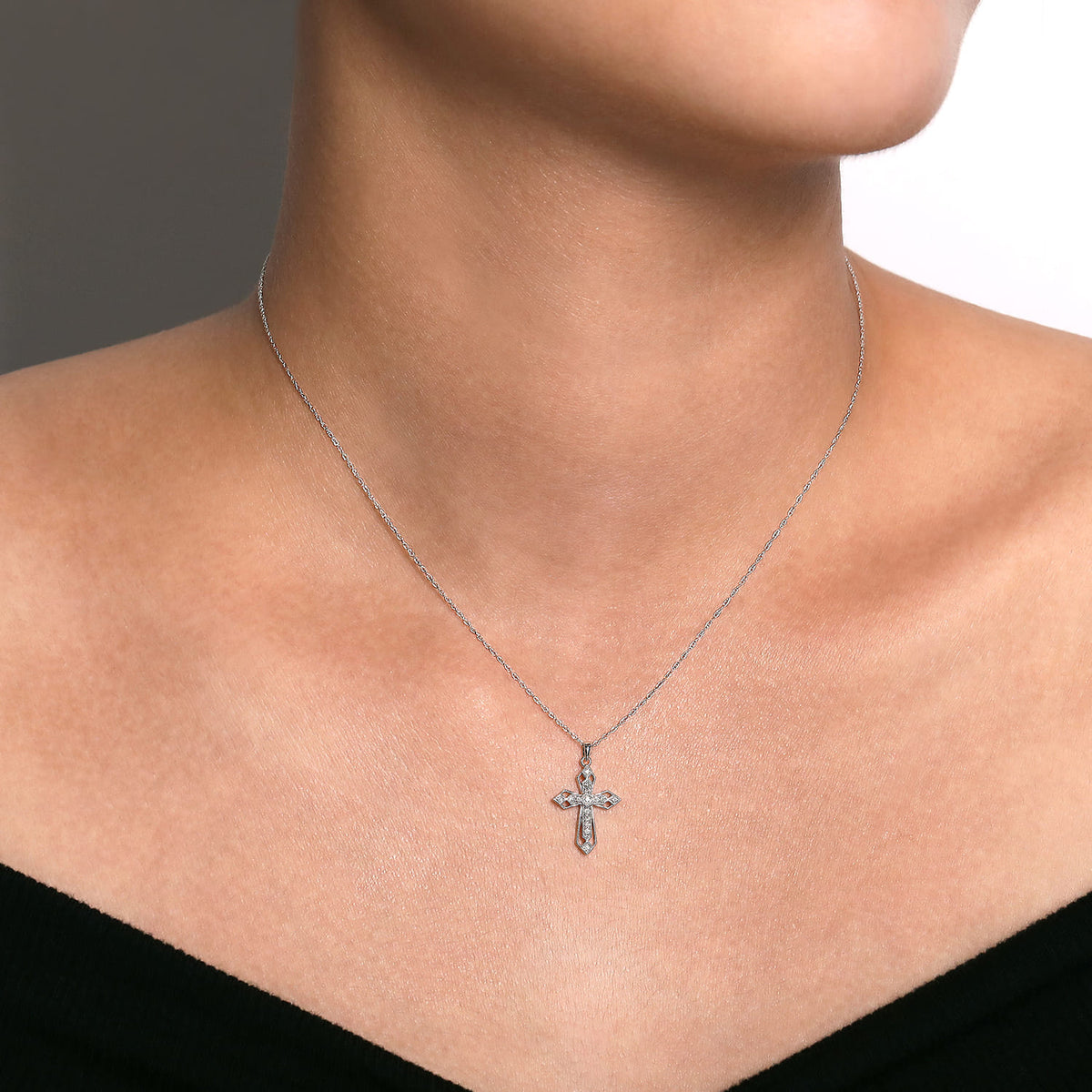 14K White Gold Openwork Diamond Cross Necklace — Gabriel & Co. NK2216W45JJ
