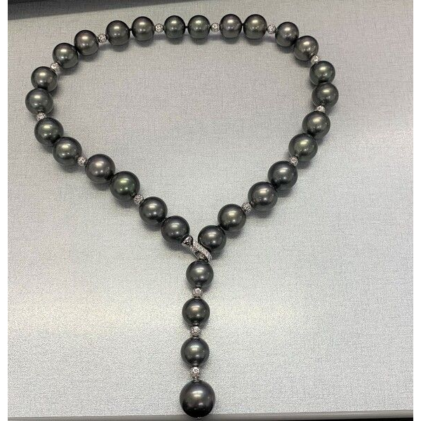 Pearl Necklace — view 1