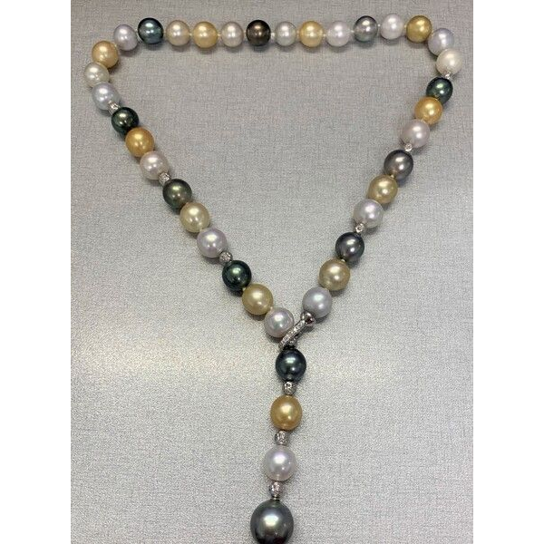 Pearl Necklace — view 1