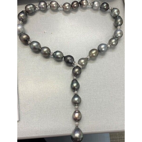 Pearl Necklace — view 1
