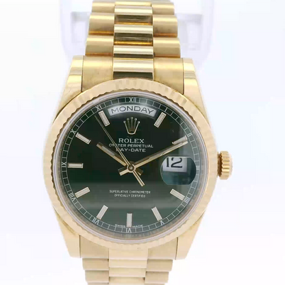 Rolex 118238 Day-Date 18k yellow gold green dial presidential watch