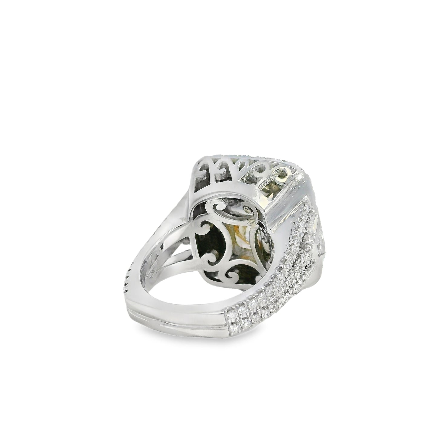 18k White Gold 10.67ct Fancy Light Yellow Diamond Ring