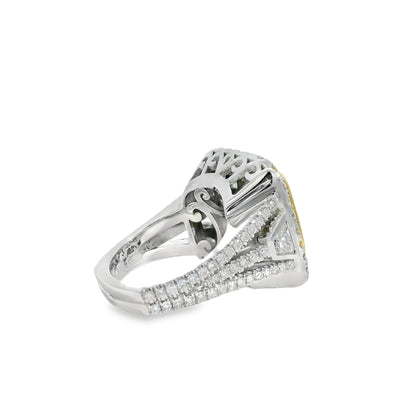 18k White Gold 10.67ct Fancy Light Yellow Diamond Ring