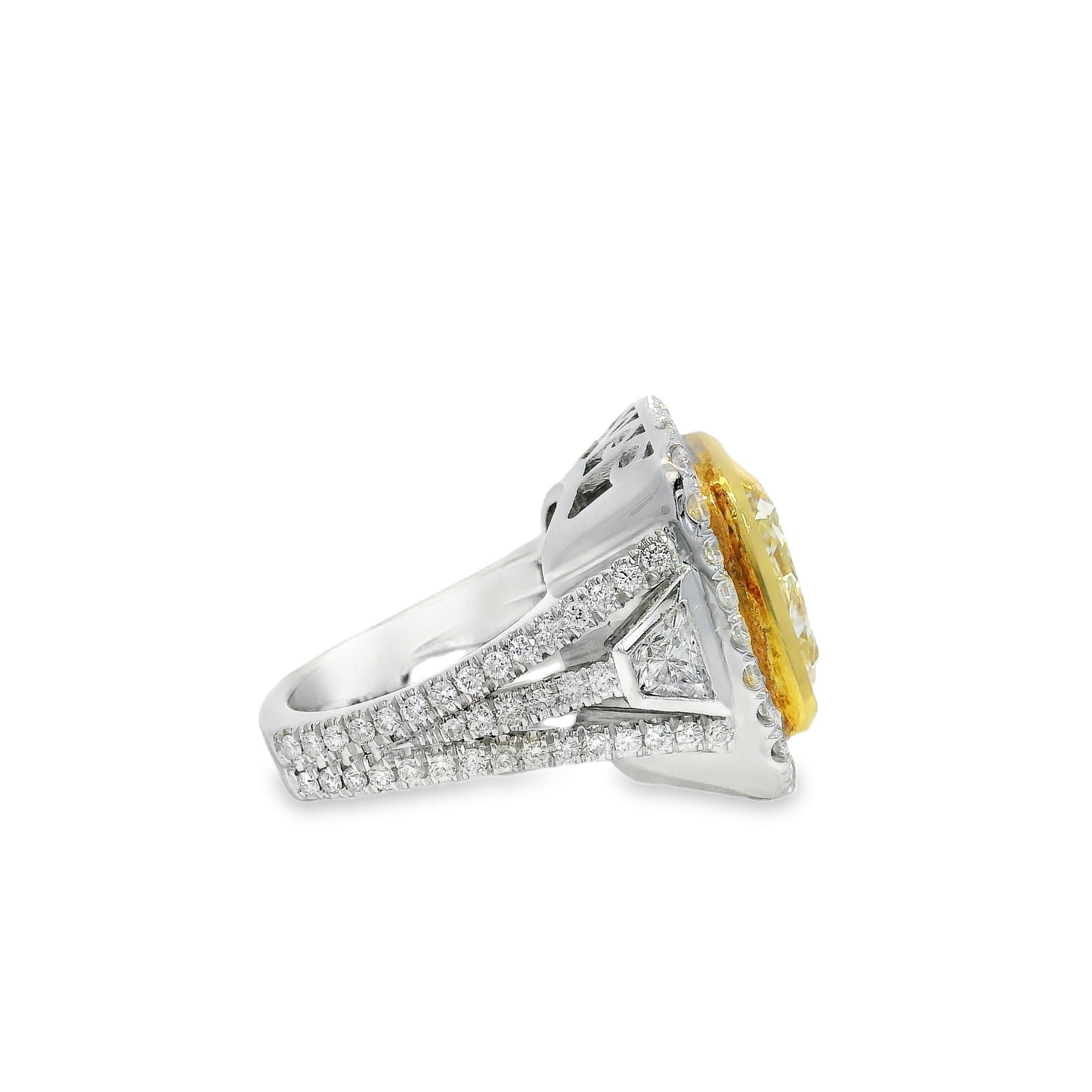 18k White Gold 10.67ct Fancy Light Yellow Diamond Ring