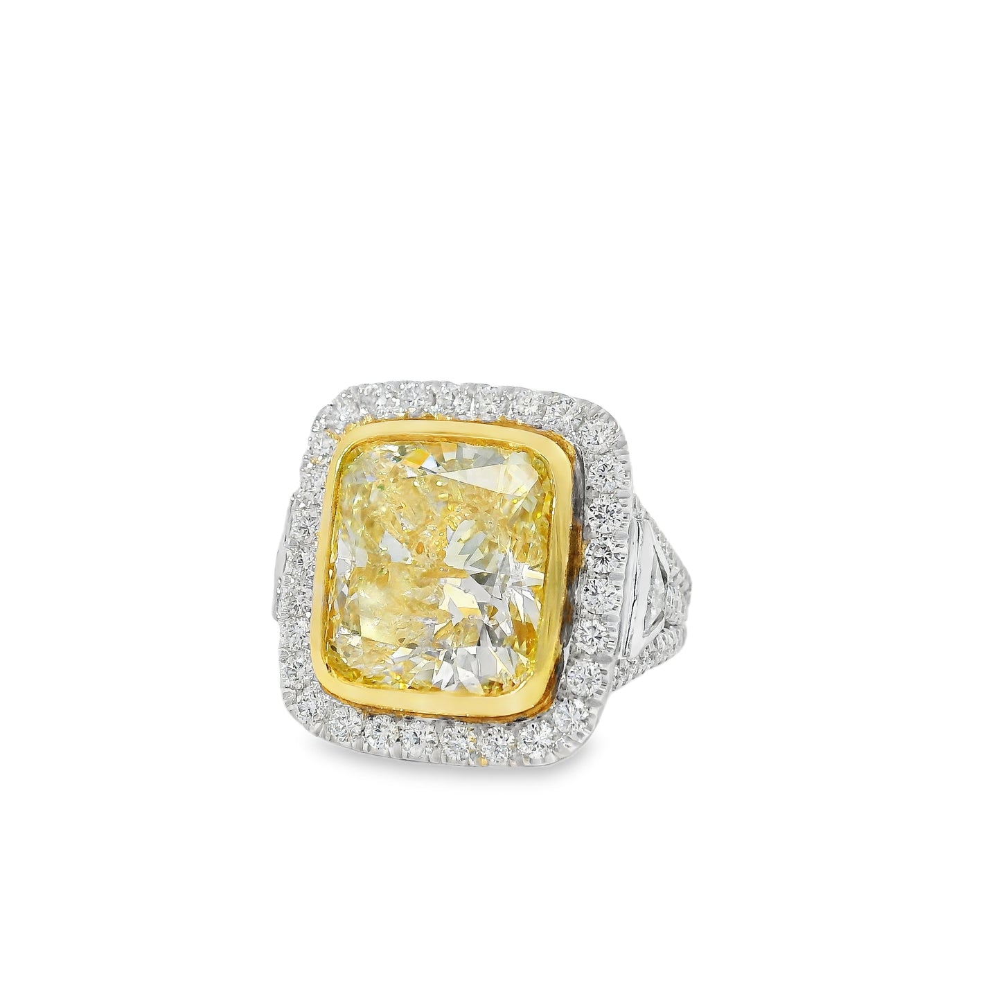 18k White Gold 10.67ct Fancy Light Yellow Diamond Ring