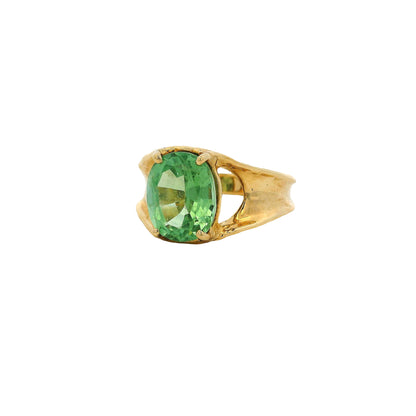 14k Yellow Gold Oval Cut Peridot Center Stone Ring