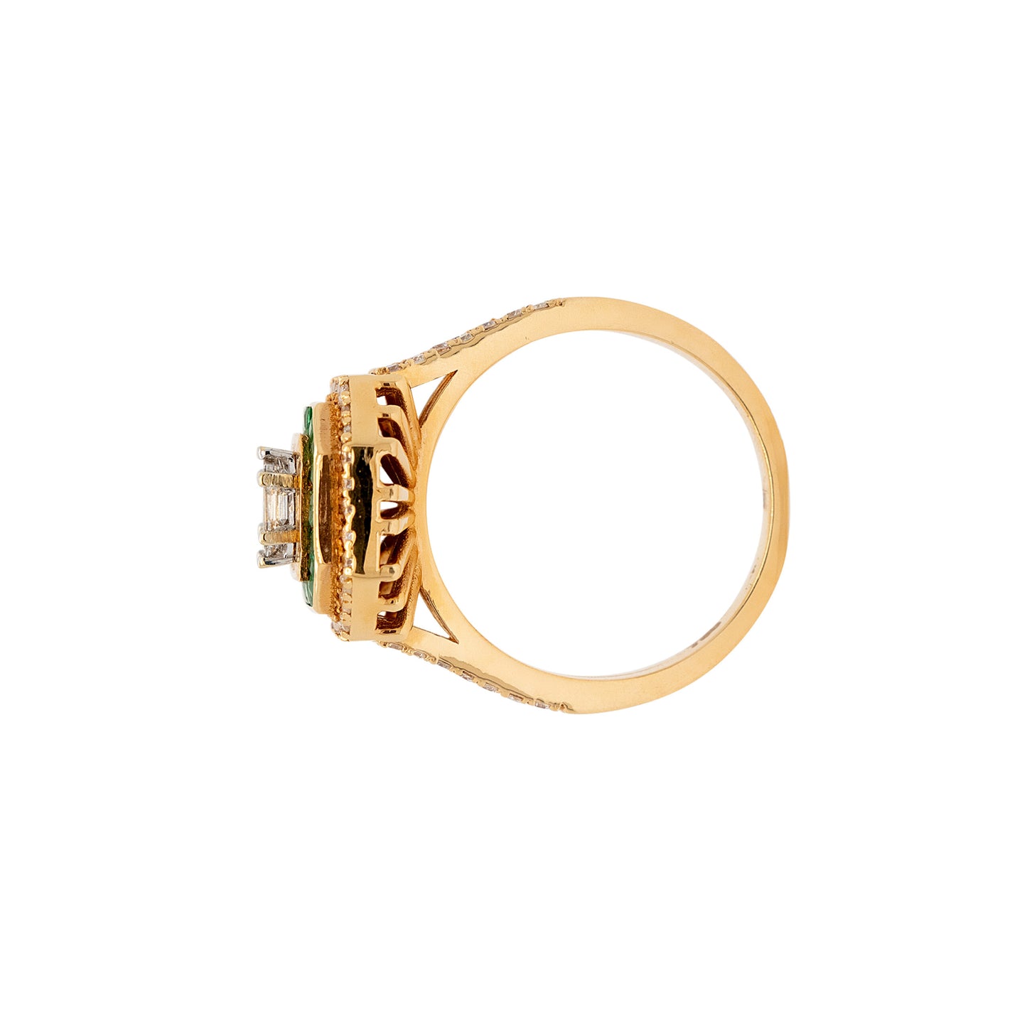 18k Yellow Gold 0.91ctw Diamond and 0.55ctw Emerald Multi Stone Octagonal Shape Ring