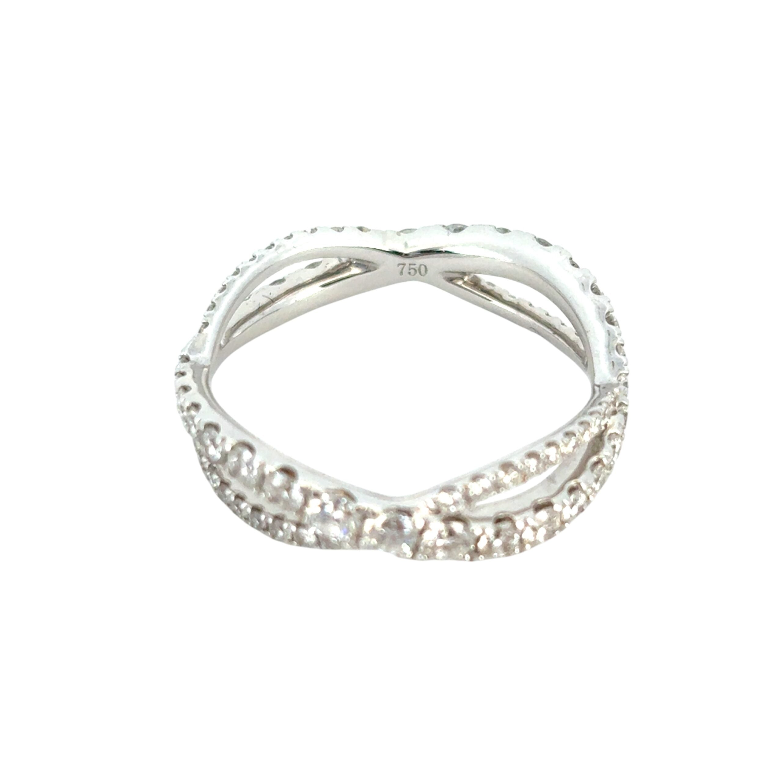 18k White Gold 1.25ctw Twisted Diamond Band Ring