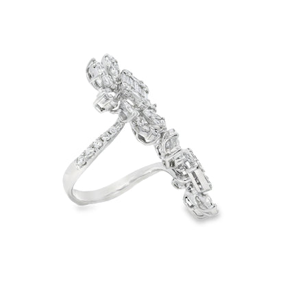 18k White Gold 3.61ctw Natural Diamond Flower Ring