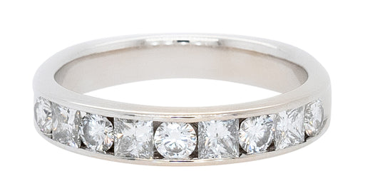 14k White Gold 0.84ctw Round Brilliant and Princess Cut Natural Diamond Ring