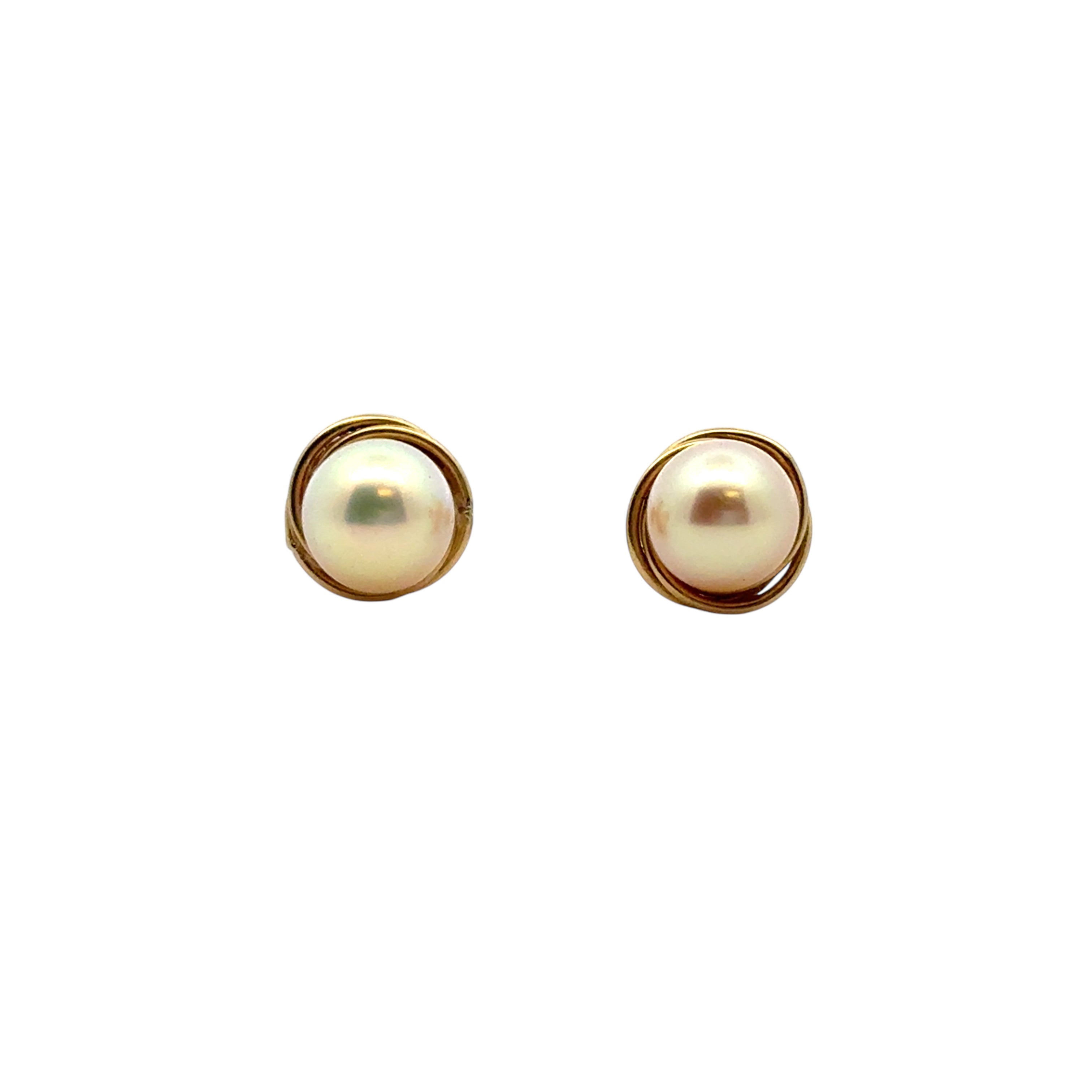 Vintage 14k Yellow Gold Pearl Stud Earrings
