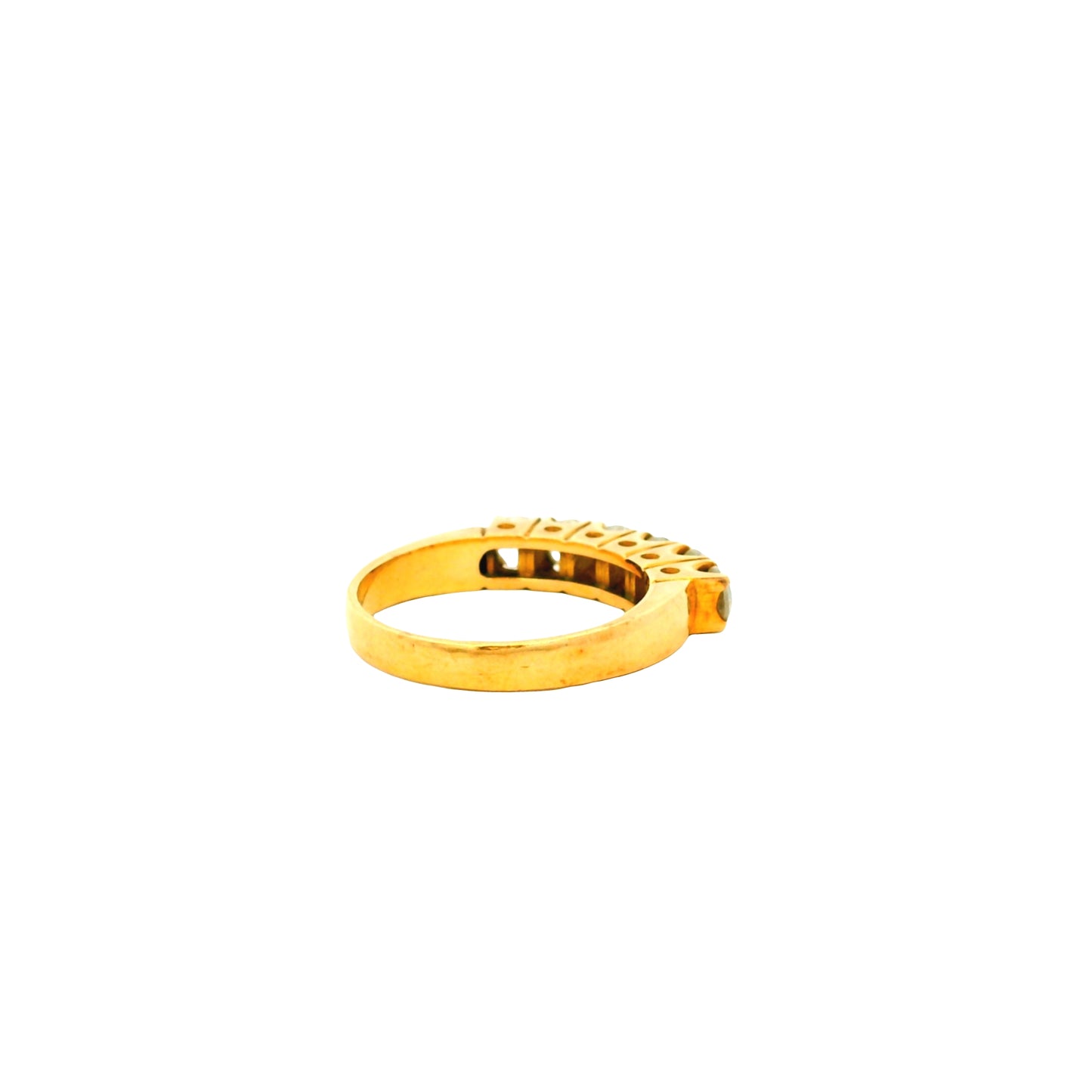 18k Yellow Gold 1.02ct Featuring Six-Stones Prong-set Diamond Ring