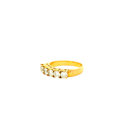18k Yellow Gold 1.02ct Featuring Six-Stones Prong-set Diamond Ring
