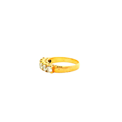 18k Yellow Gold 1.02ct Featuring Six-Stones Prong-set Diamond Ring