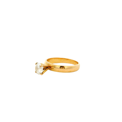 18k Yellow Gold 0.75ct Solitaire Ring Featuring a Round Cut Diamond