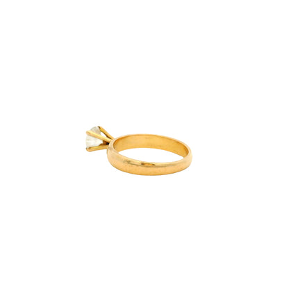 18k Yellow Gold 0.75ct Solitaire Ring Featuring a Round Cut Diamond