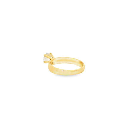 18k Yellow Gold 0.75ct Solitaire Ring Featuring a Round Cut Diamond