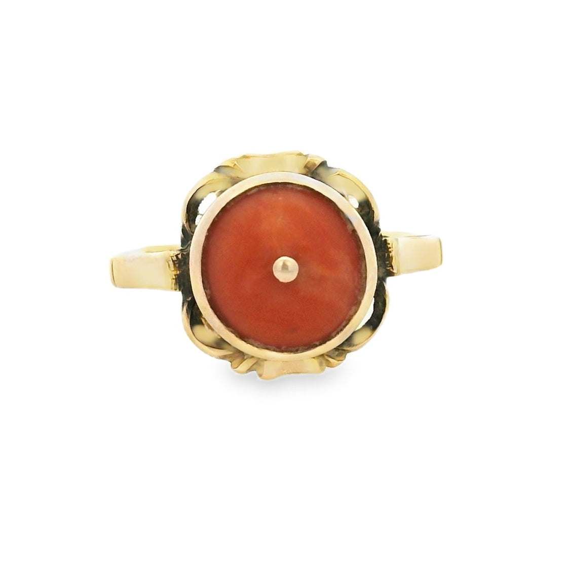 Vintage 14k Yellow Gold with Coral Stone in a Gold Band