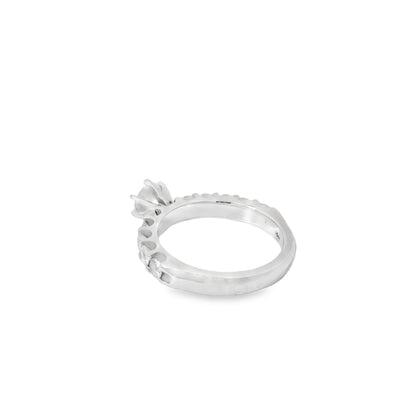 14k White Gold 0.90ct Round Brilliant Diamond with a Shared-Prong Diamond Half Way Ring