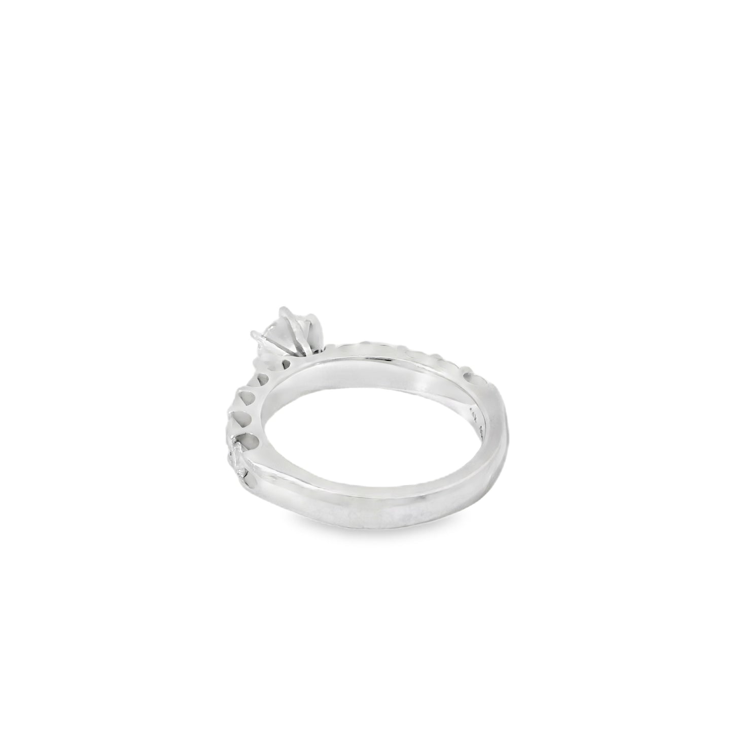 14k White Gold 0.90ct Round Brilliant Diamond with a Shared-Prong Diamond Half Way Ring