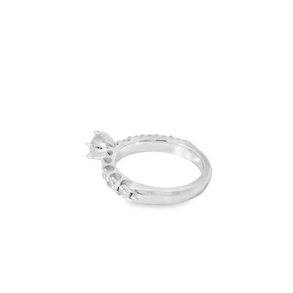 14k White Gold 0.90ct Round Brilliant Diamond with a Shared-Prong Diamond Half Way Ring