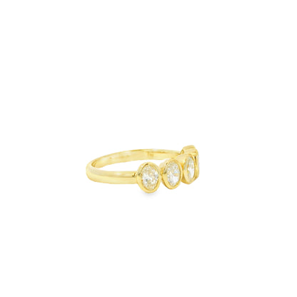 14k Yellow Gold 1.00ctw Set Oval Cut Diamond Halfway Ring