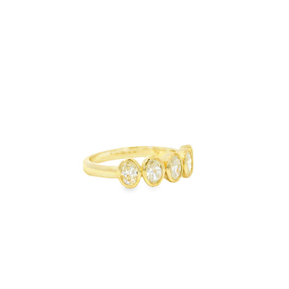 14k Yellow Gold 1.00ctw Set Oval Cut Diamond Halfway Ring