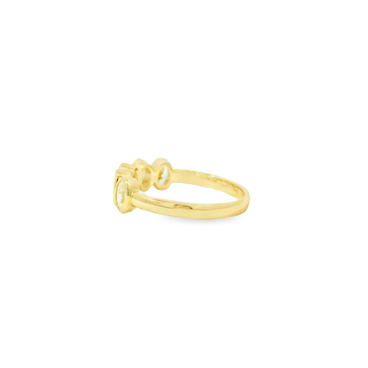 14k Yellow Gold 1.00ctw Set Oval Cut Diamond Halfway Ring